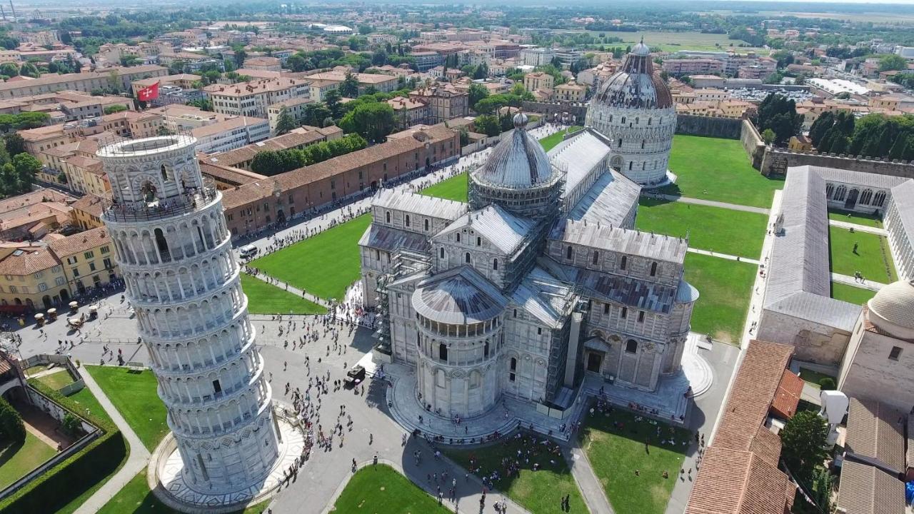 1Km Dalla Torre Appart. Con Balcone E Posto Auto Pisa Exterior foto